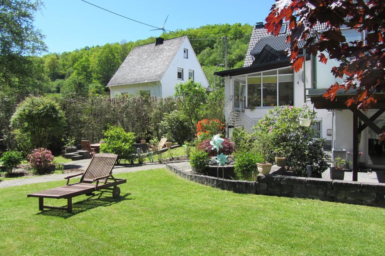 Pension Zum Rothaarsteig Netphen Exterior foto